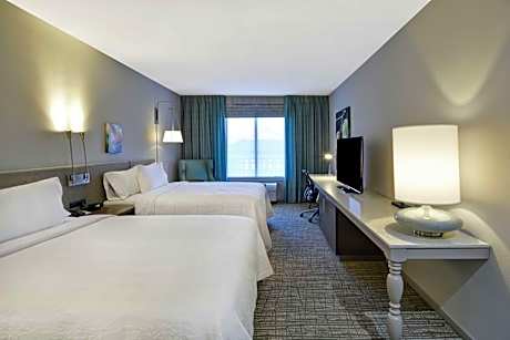 Queen Room with Two Queen Beds - Mobility Access