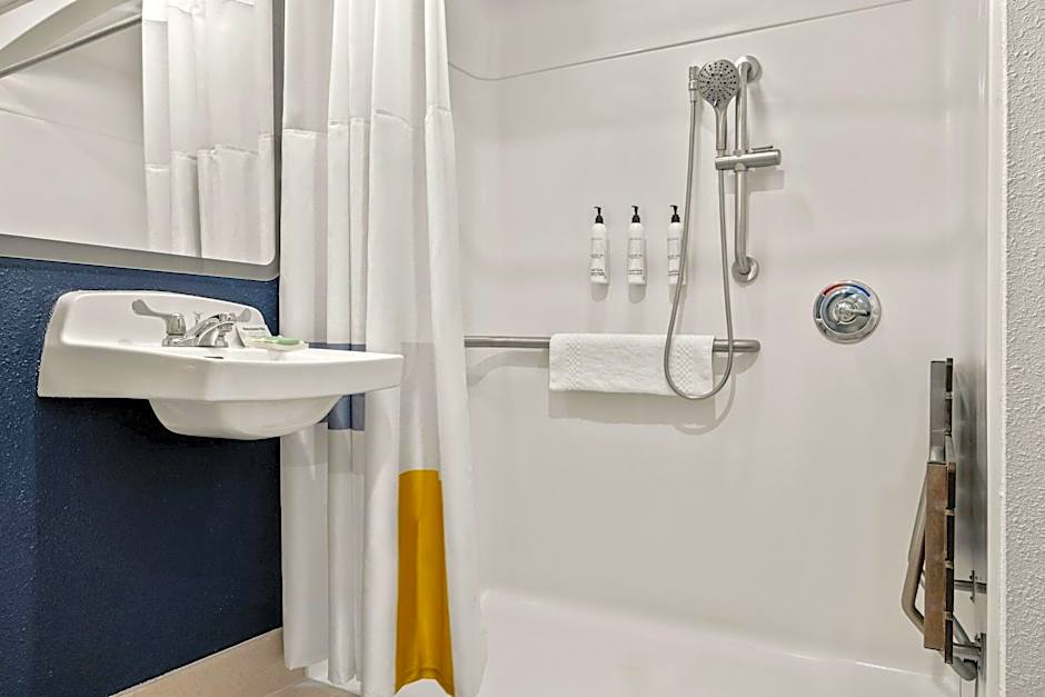 City Express By Marriott Freeport