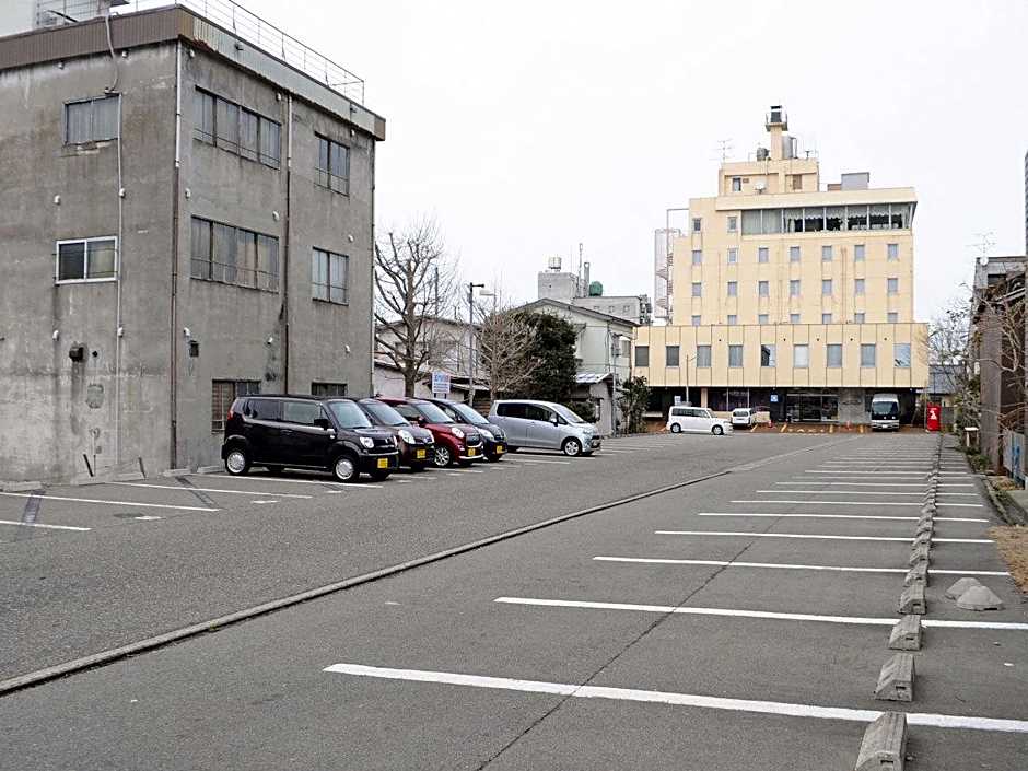 Sanjo Royal Hotel