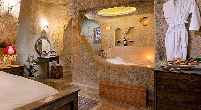 Kayata Cave Suites