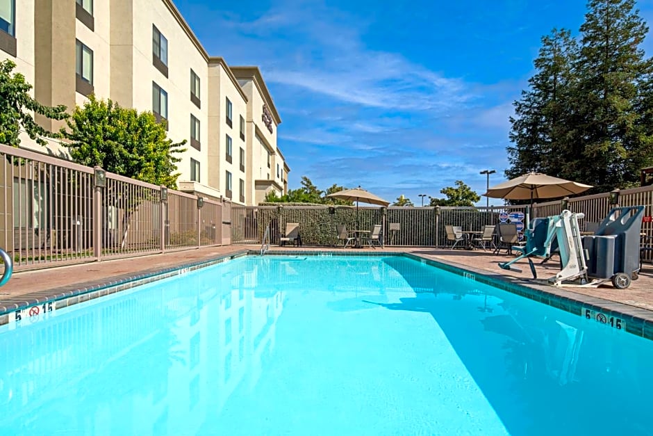 Hampton Inn By Hilton & Suites Bakersfield/Hwy 58