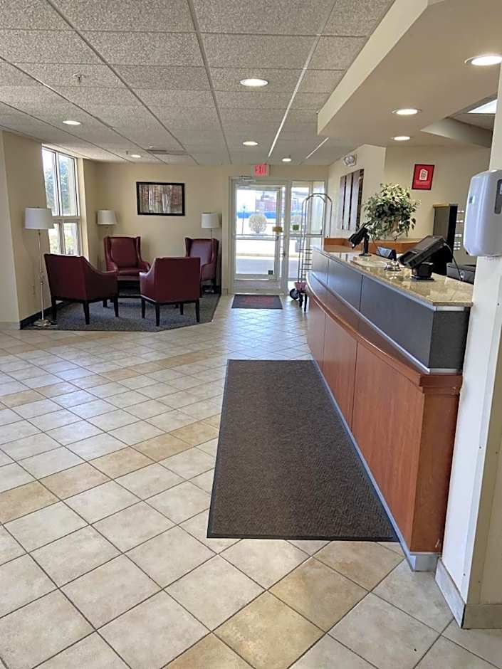 Red Roof Inn Sandusky - Milan