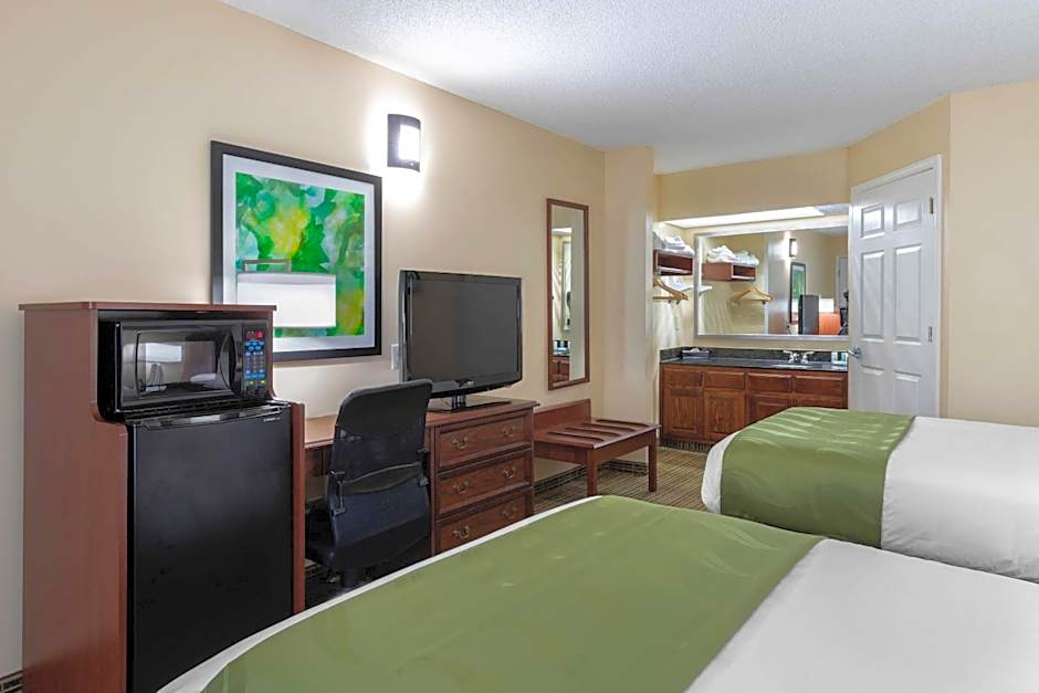 Photo 1 of 26 of Quality Inn Cheraw