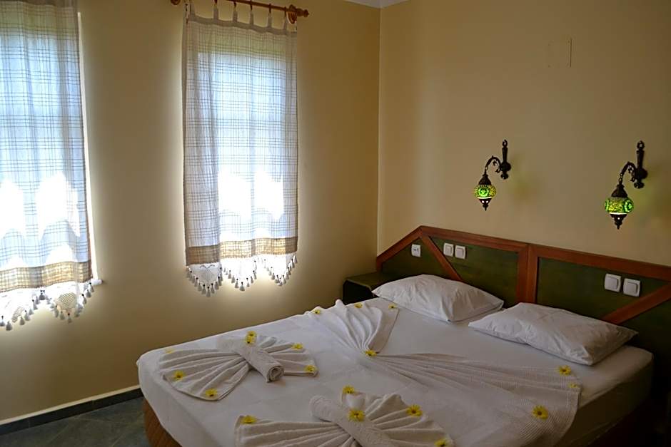 Grenadine Lodge