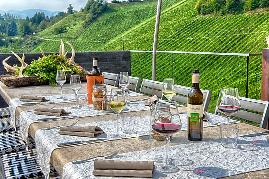 Weingut Essgut Schlafgut Sabathihof-Dillinger