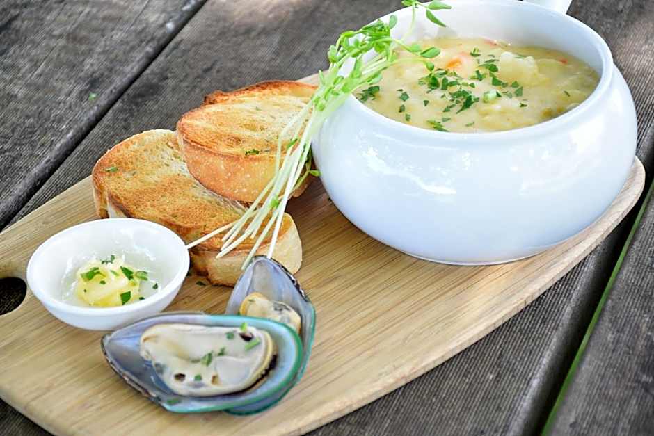 Beachway Motel and Restaurant