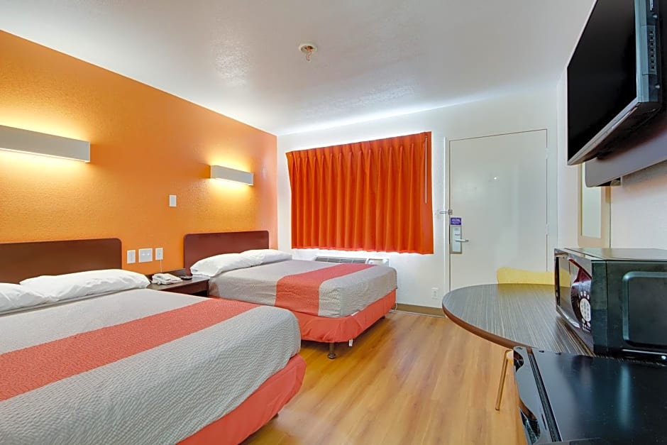 Avera Suites