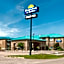 Days Inn & Suites by Wyndham Brandon