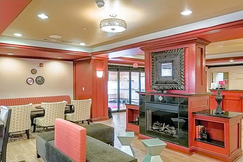 Hampton Inn By Hilton Montgomery-South-Airport