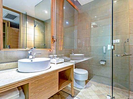 Cheerful Hotel