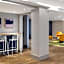 Spark by Hilton Montreal Brossard