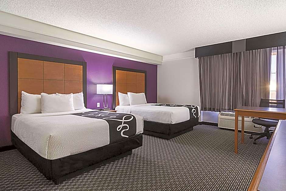 La Quinta Inn & Suites by Wyndham Phoenix Mesa West