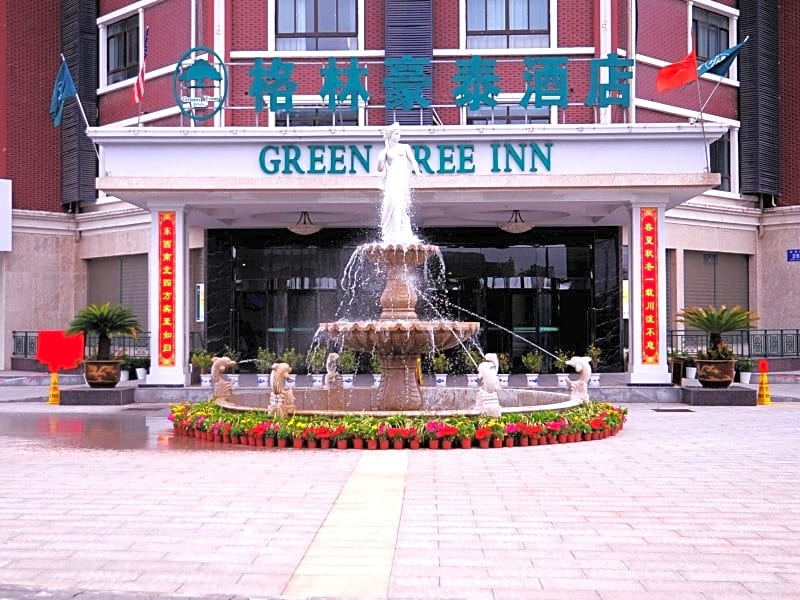 GreenTree Inn Jiangsu Yancheng Dongtai Jianggang Yingbin Road Gangcheng Avenue Business Hotel