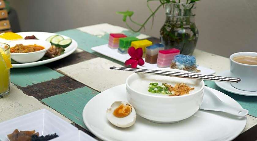 Treasures Hotel and Suites