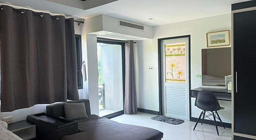BKL Pool Villa Pattaya