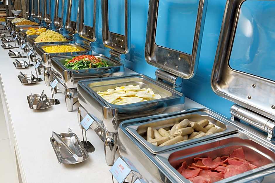 Holiday Inn Express City Centre Dalian By IHG