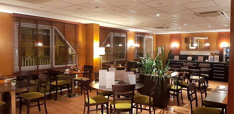 Escale Oceania Vannes Centre