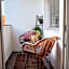 Levy's Rooms & Breakfast