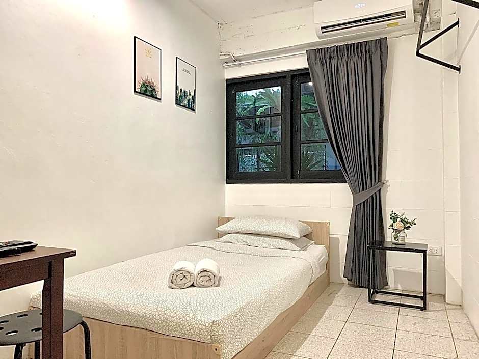 Gfeel Hostel