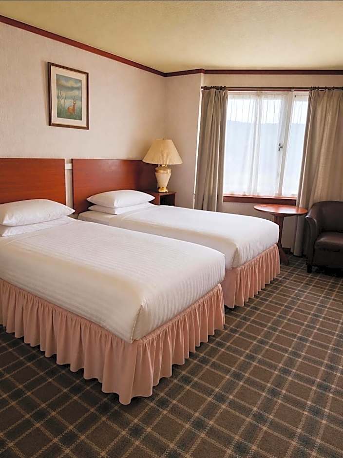 Loch Ness Lodge Hotel