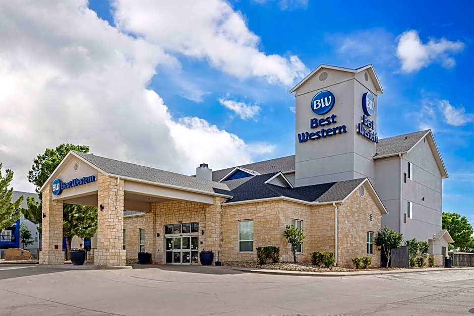 Best Western Lubbock West Inn & Suites