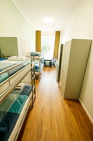 4-Bed Dorm, shared bath and kitchen