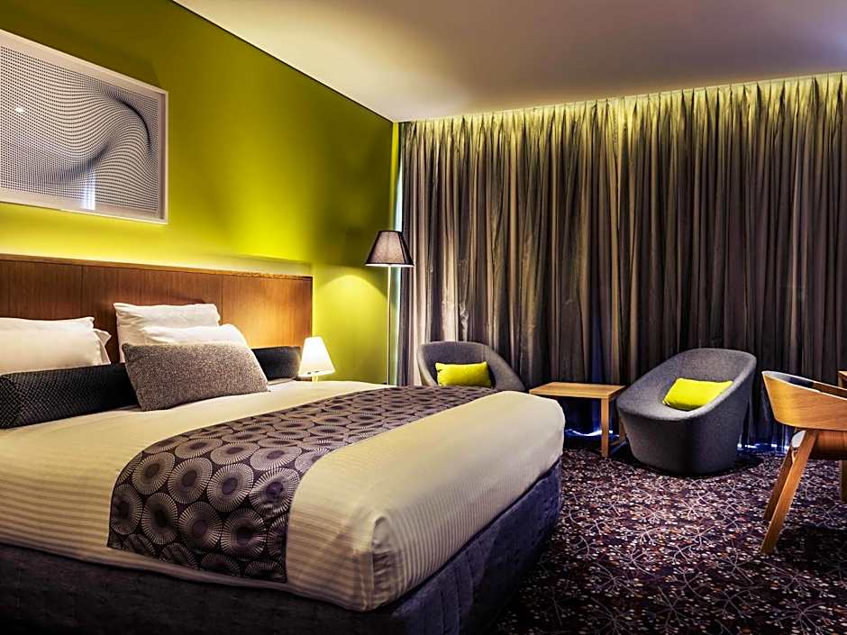Mercure Sydney Liverpool Hotel