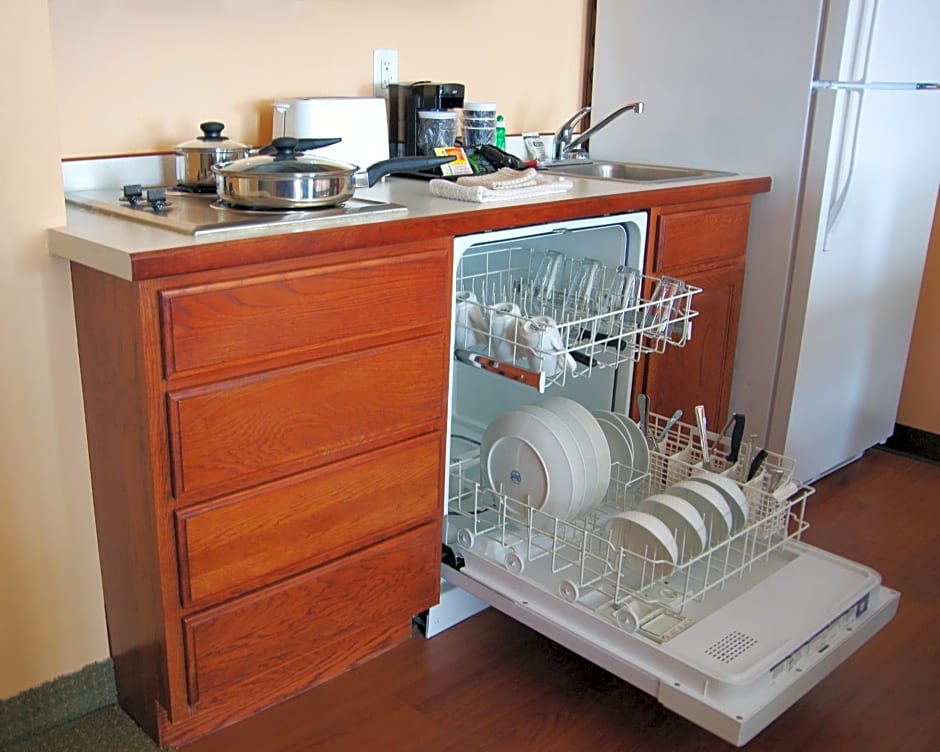 GrandStay Hotel & Suites Ames
