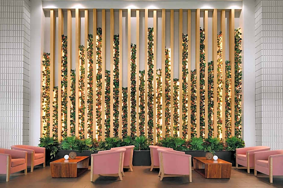 Sheraton Tampa Brandon Hotel