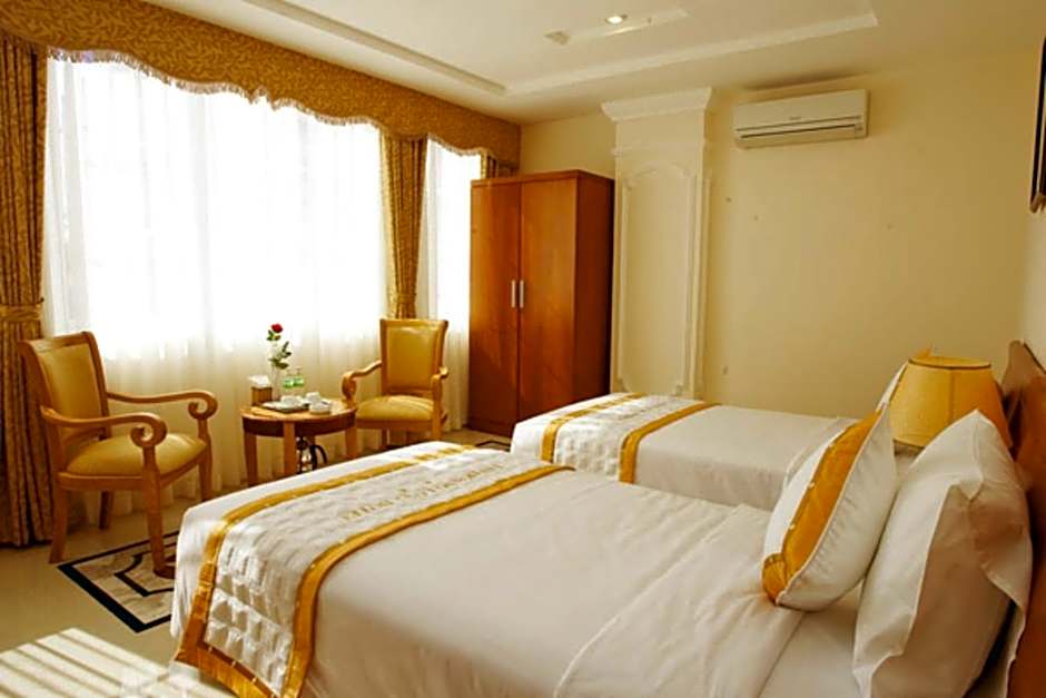 Tan Hoang Long Hotel – Ho Chi Minh City, 