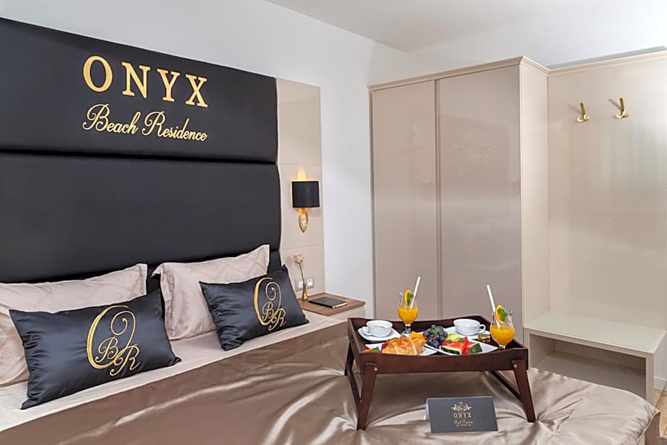 Onyx Beach Residence - Free Beach Access & Parking