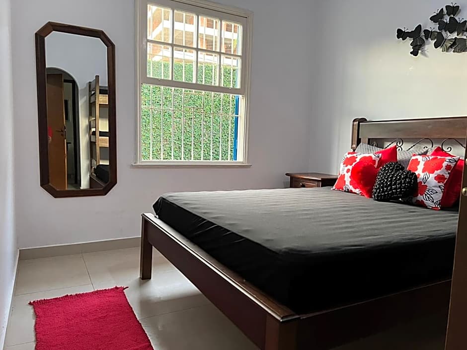 Pé na Areia com Piscina e Churrasqueira - 2 suítes