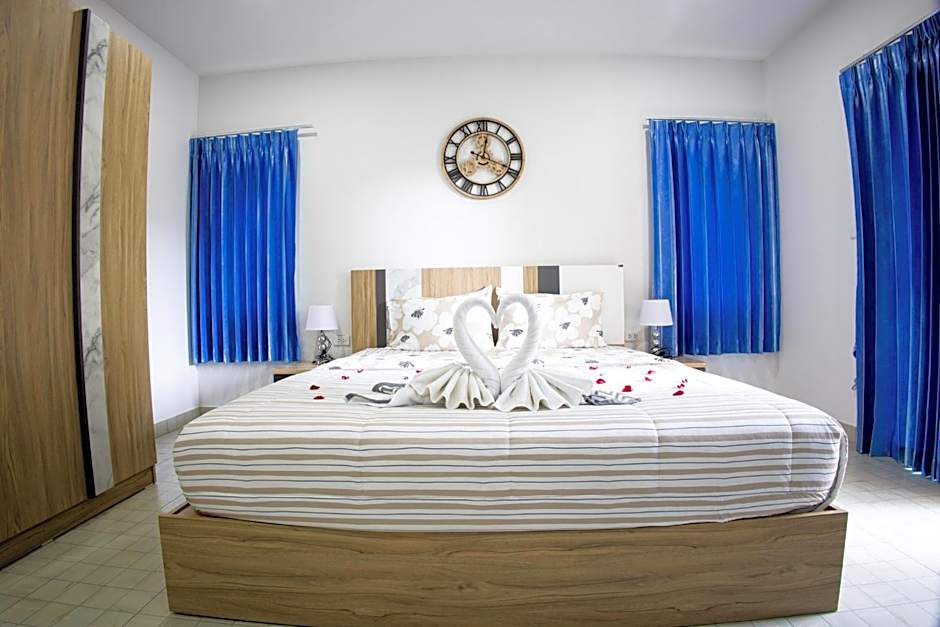 Grand View Premium