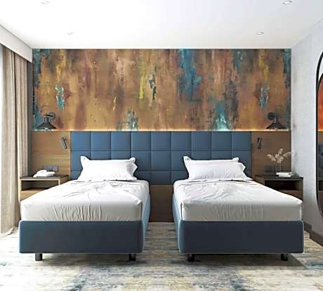 Three-Bedroom King Suite with Sea View