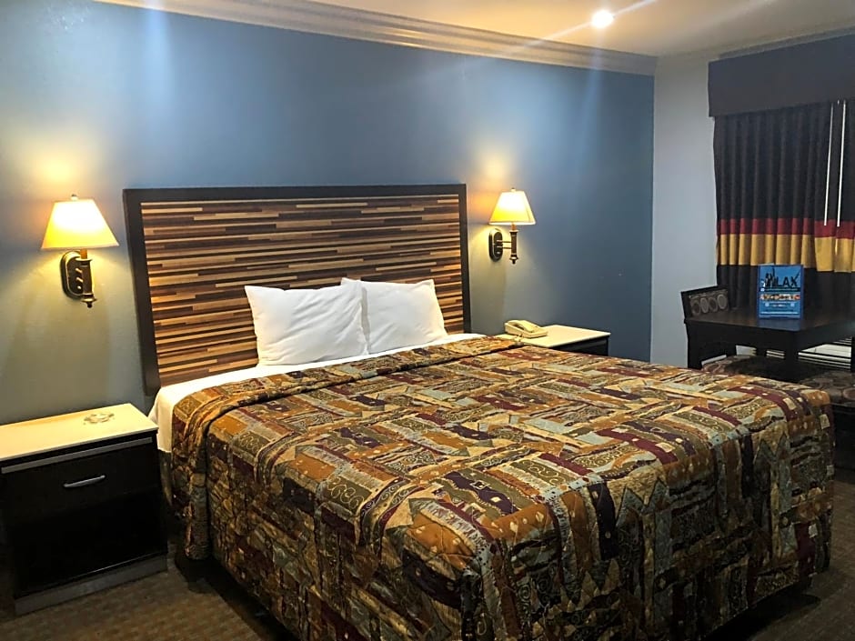 La Mirage Inn LAX Airport
