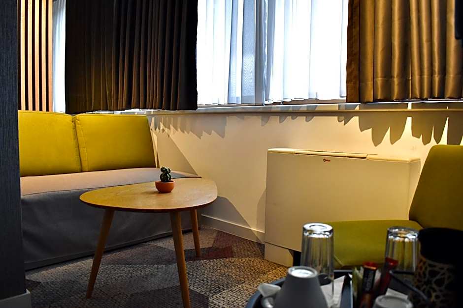 Hotel City View Deluxe