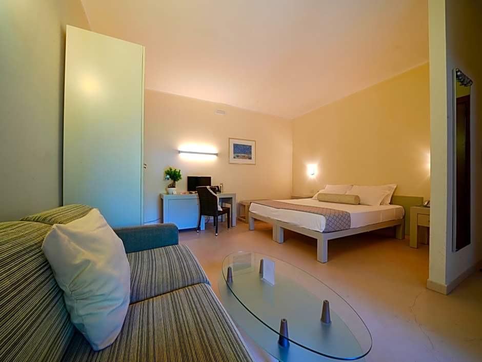Photo 1 of 8 of Economy 1 Double Bed or 2 Beds