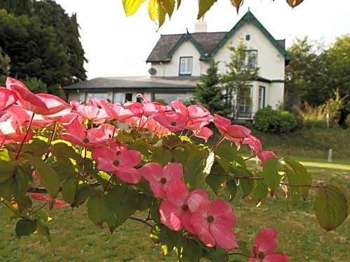 Robin Hill House