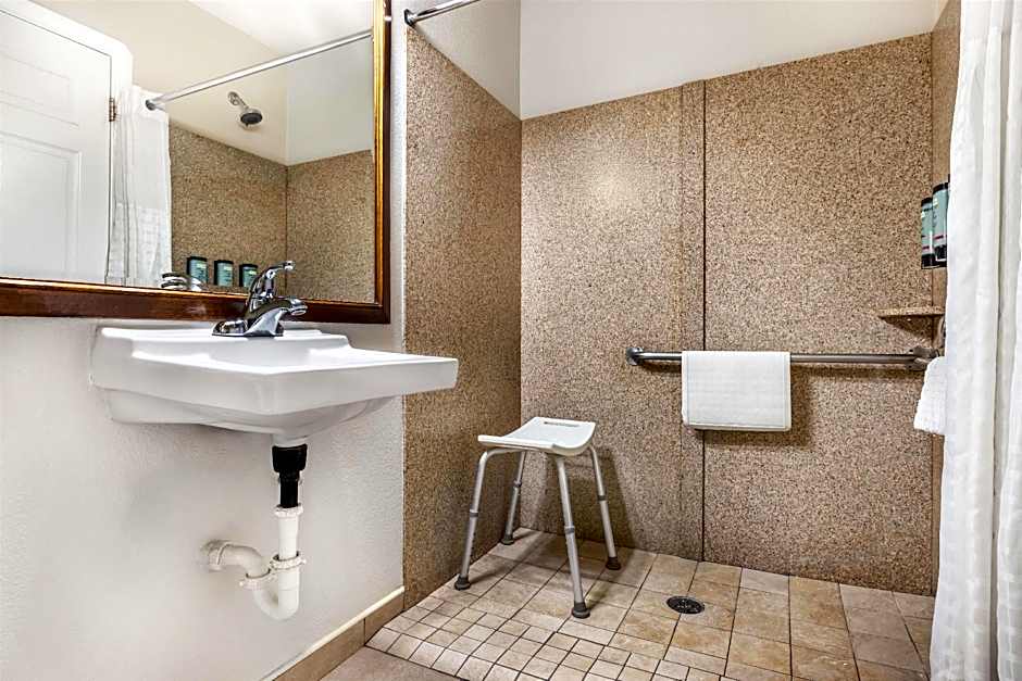 Best Western Tradewinds