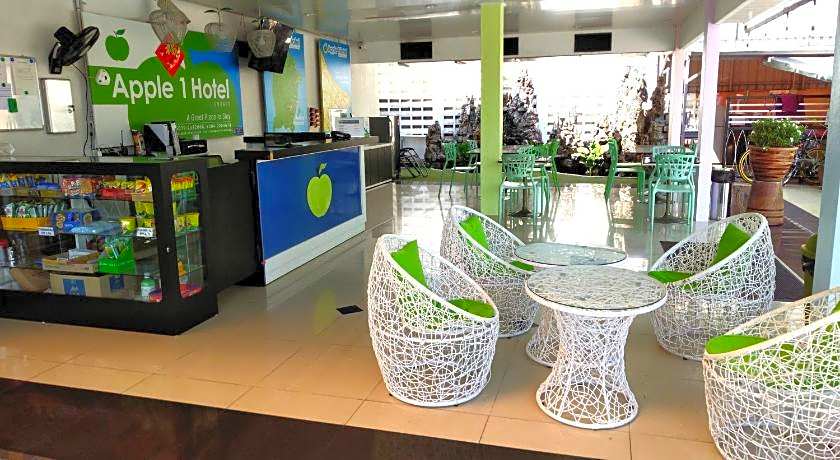 Apple 1 Hotel Gurney