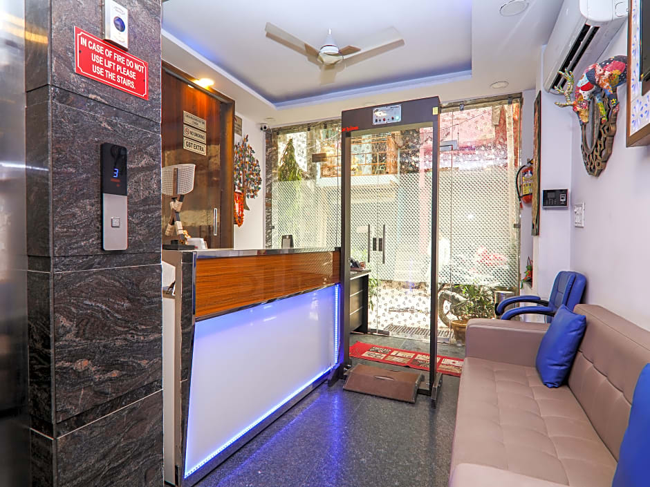 OYO 15567 Hotel Amar International