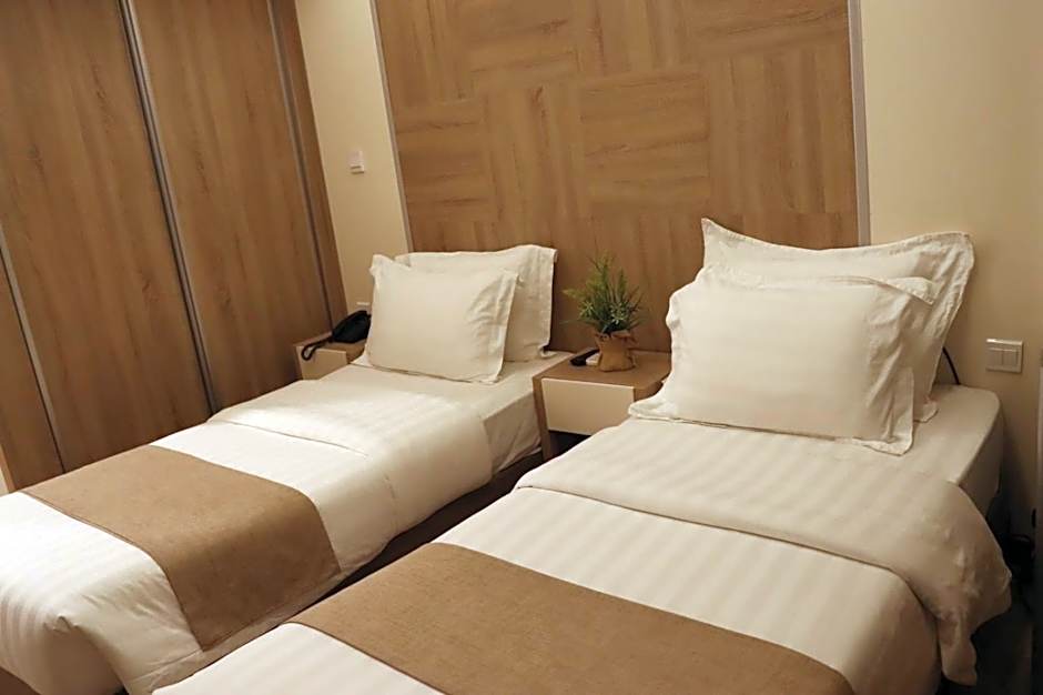 ALENA HOTEL