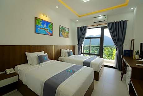 Twin Superior Room
