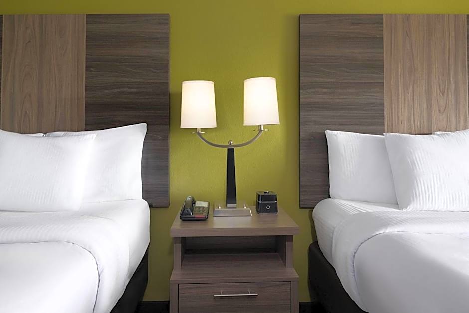 La Quinta Inn & Suites by Wyndham Atlanta Stockbridge