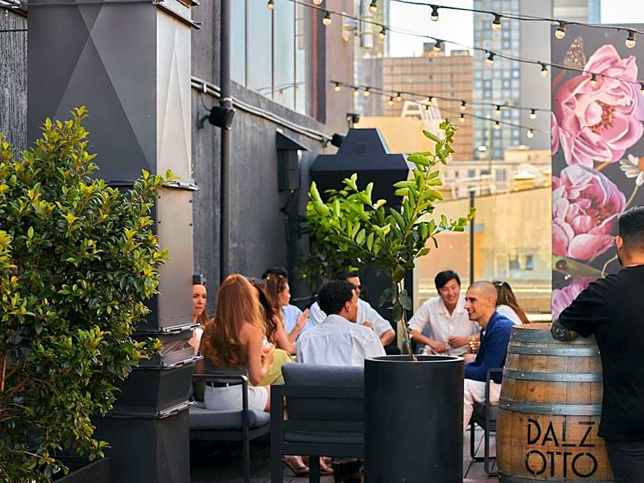 Pullman Melbourne City Centre