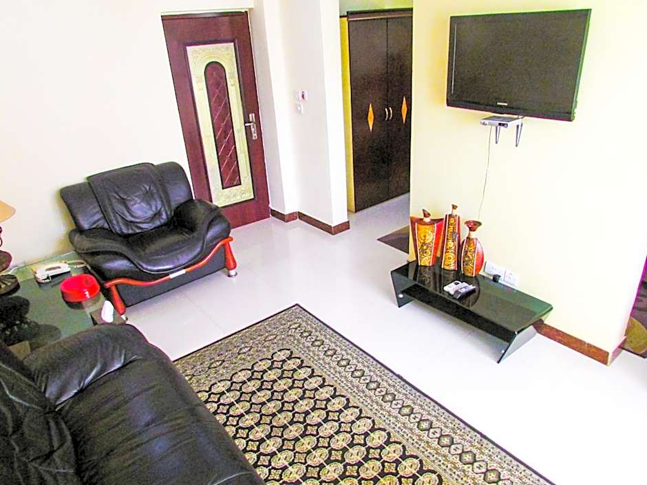 Urban Rose Hotel & Apartments