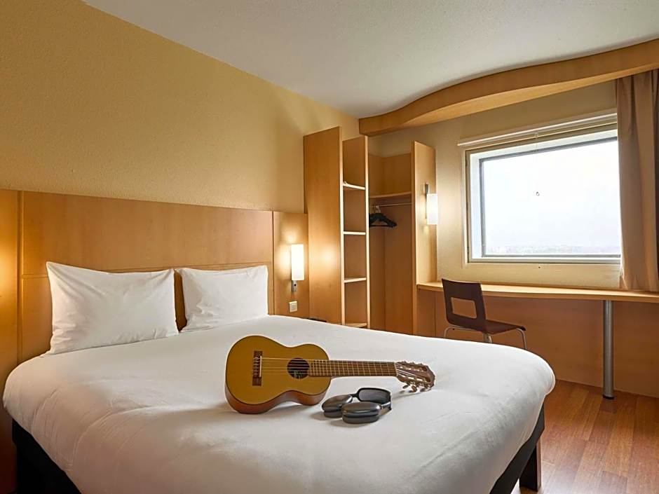 ibis Paris la Défense Centre