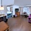 Hampton Inn & Suites Asheville Airport