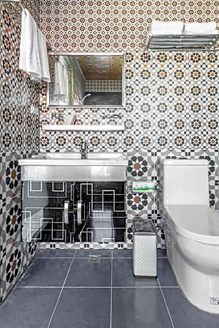 Superior Double Room with Balcony