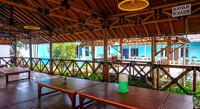 RedDoorz Syariah near Stasiun Pekalongan 3